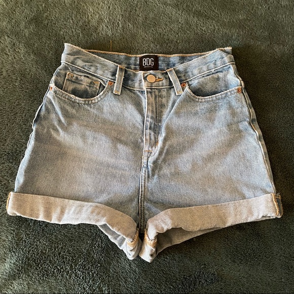 BDG Pants - bdg light wash denim shorts